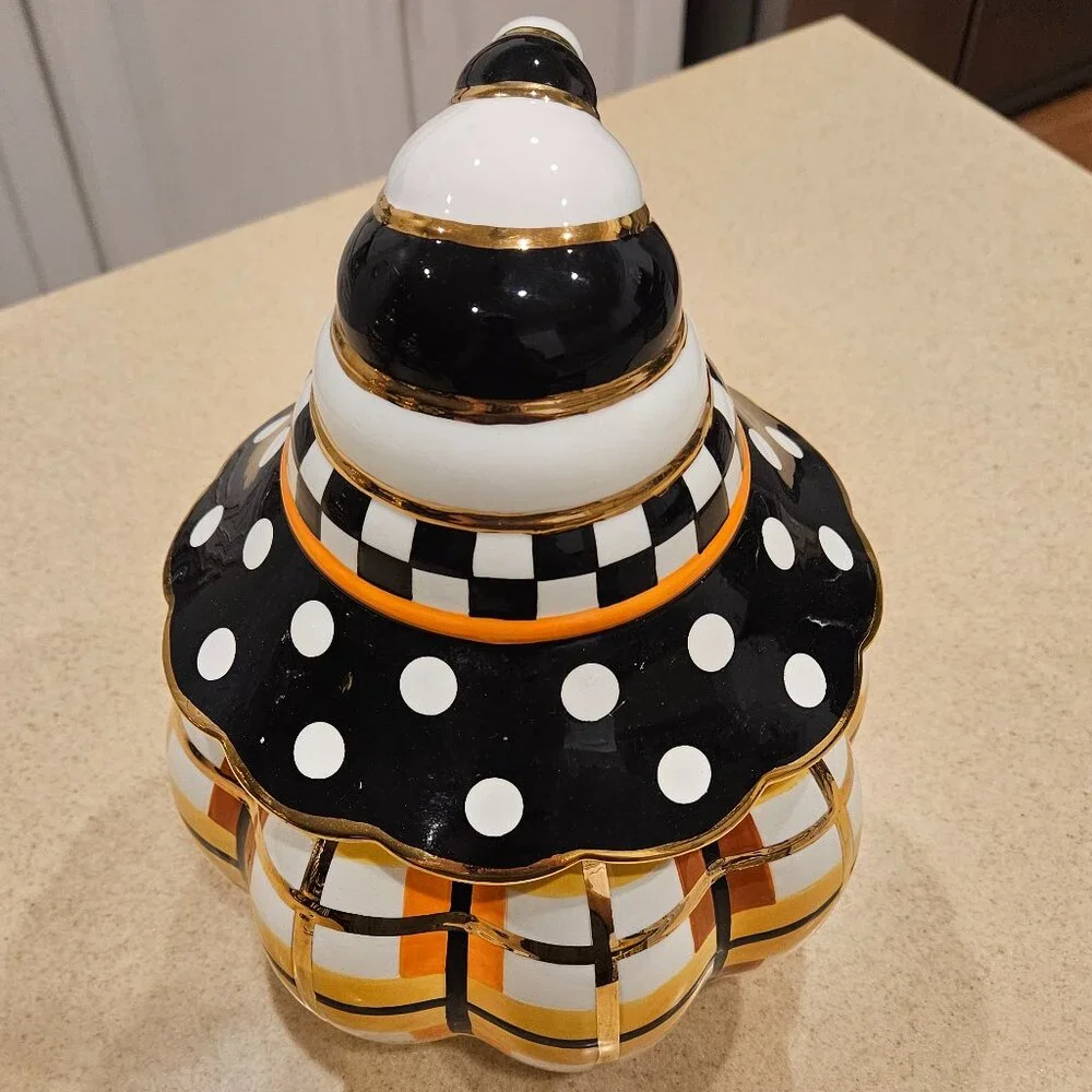 RARE MACKENZIE CHILDS CERAMIC TARTAN SPICE PLAID HALLOWEEN PUMPKIN THANKSGIVING